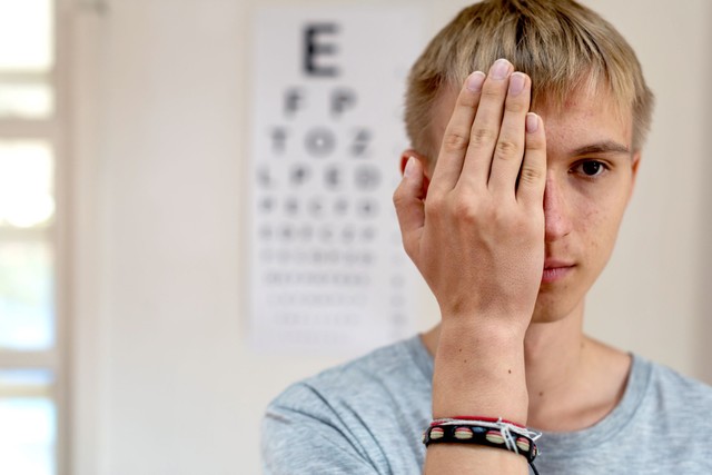 Van olyan vitamin vagy praktika, amely segíthet szem romlásának lassításában, megállításában? Az orvos válaszol  