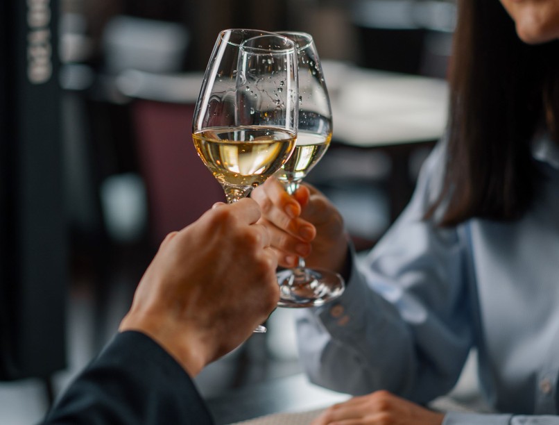 máj lebont alkohol mennyi idő