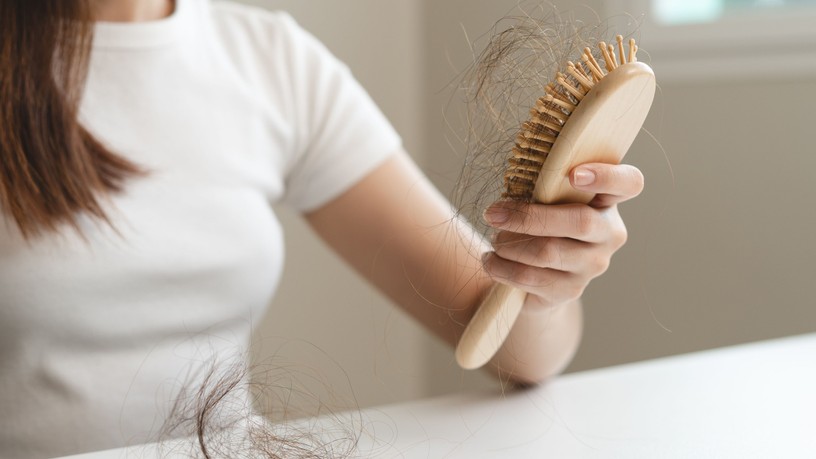 hajhullás oka hormonzavar pajzsmirigy