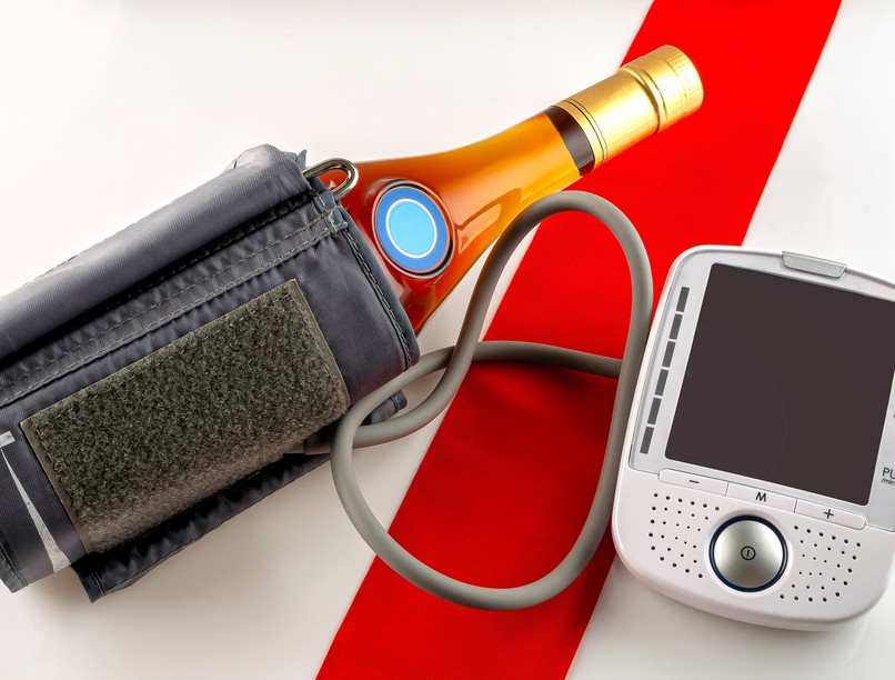 alkohol vérnyomáscsökkentő, szívgyógyszer szedés mellett