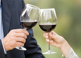 A mérsékelt alkoholfogyasztás is okozhat rákot?