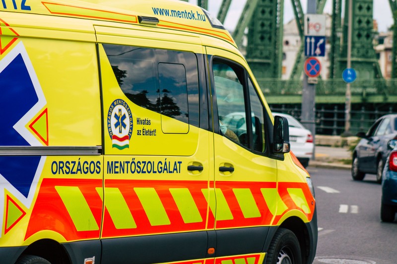 Szolgálat közben hunyt el a fiatal mentős