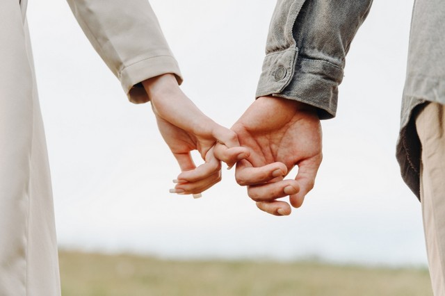 Mellékhatás: a gyógyszerek valódi érzelmeket is ébreszthetnek bennünk?