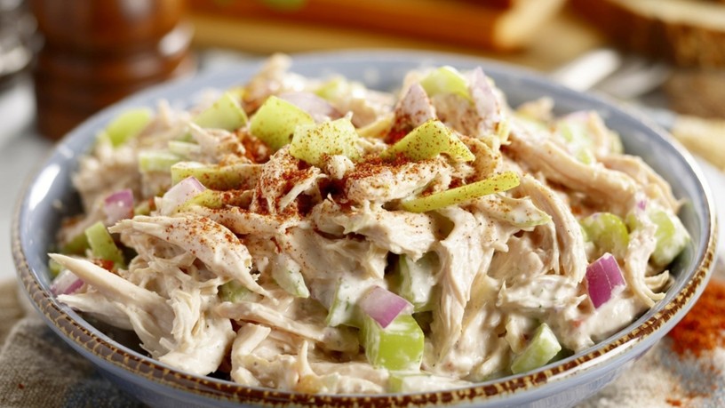 alma-salata-csirkevel-recept