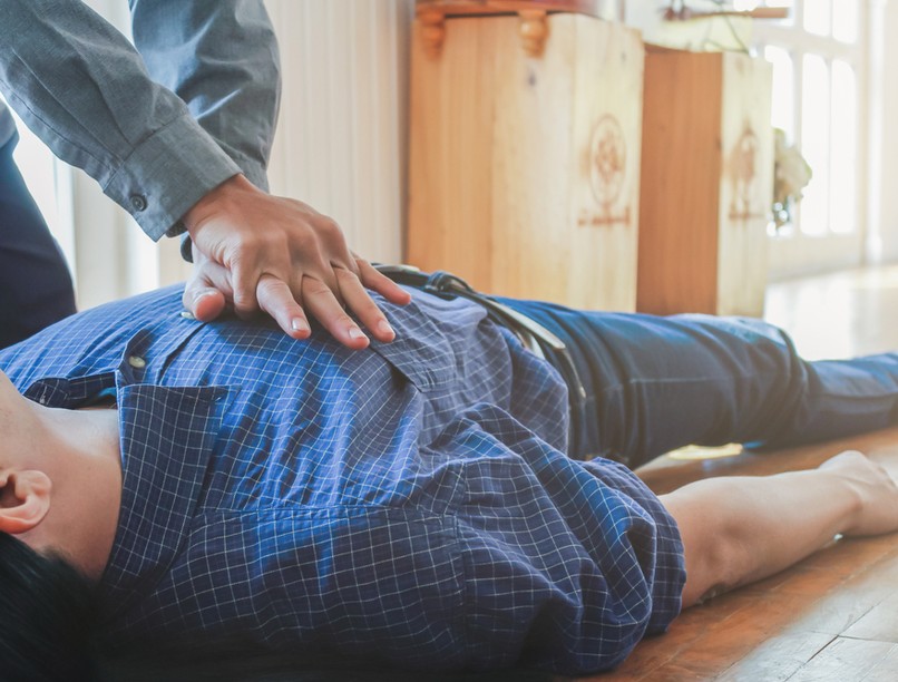 életmentés, újraélesztés, CPR, mentő