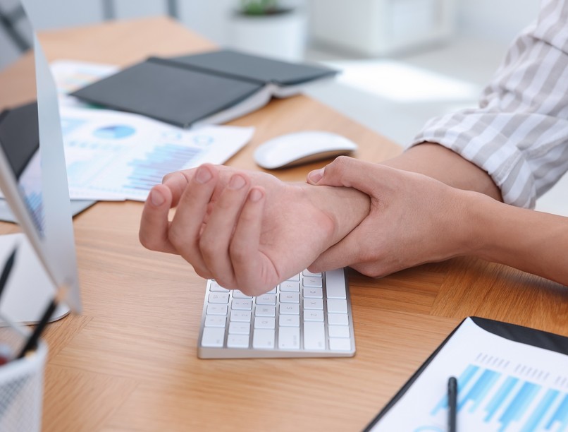 kéztőalagút-szindróma kattintás betegség tünet