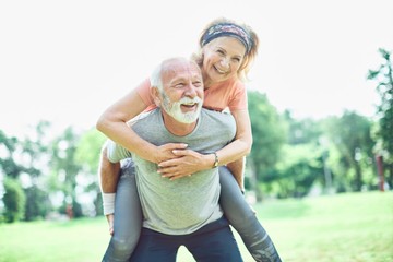 Öregedés kutatás: ezen is múlhat, hogy ki milyen gyorsan öregszik