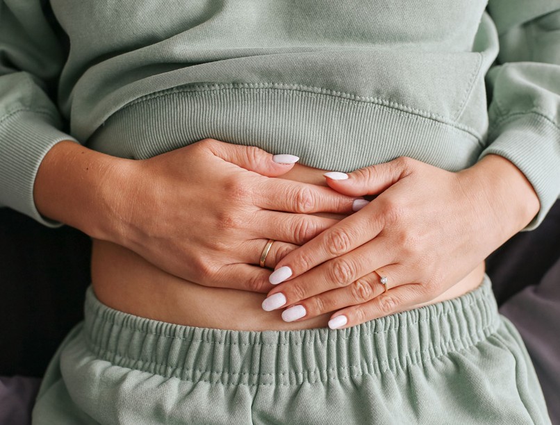 gyomorfájás mellet érzett tünetek jelentése