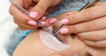 Mennyire ártalmas valójában az épített műszempilla?