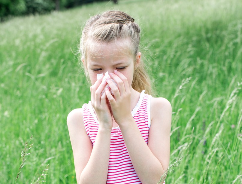 allergiás asztma tünetei gyerekeknél köhögés nehézlégzés pollen