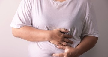 Nem a fájdalom utalhat rá elsőként: ezek a zsírmáj korai, alig észrevehető jelei