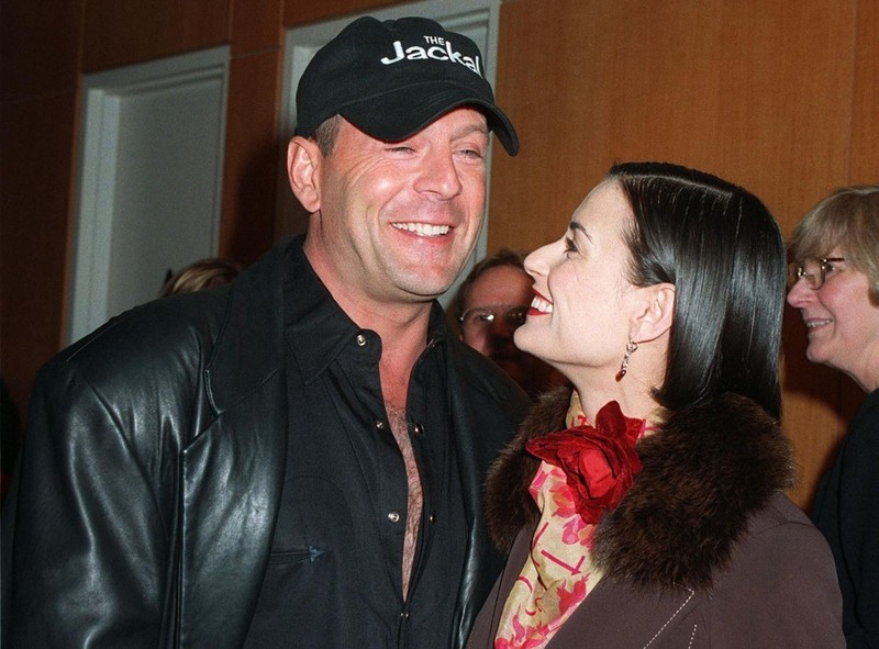 Döntöttek: így próbál segíteni a súlyos beteg Bruce Willis családja