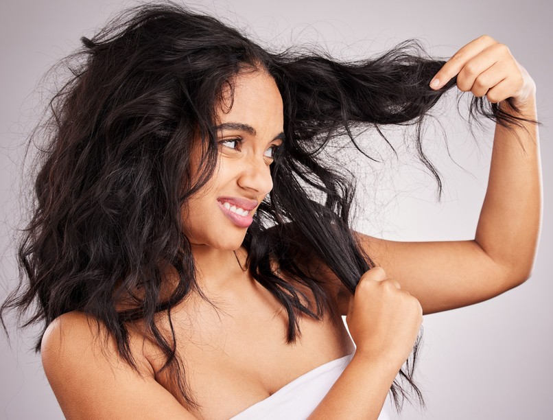 göndör haj egyenes változás