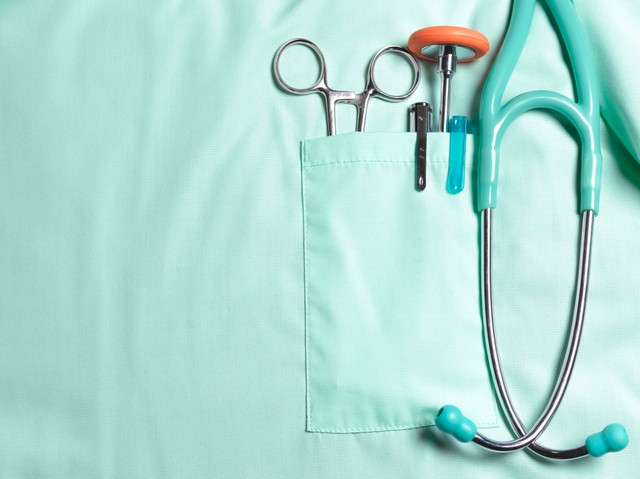 A férjem nem akar visszamenni a varratszedésre sérvműtét után. Okozhat bajt? Vakcinainfó - Az orvos válaszol