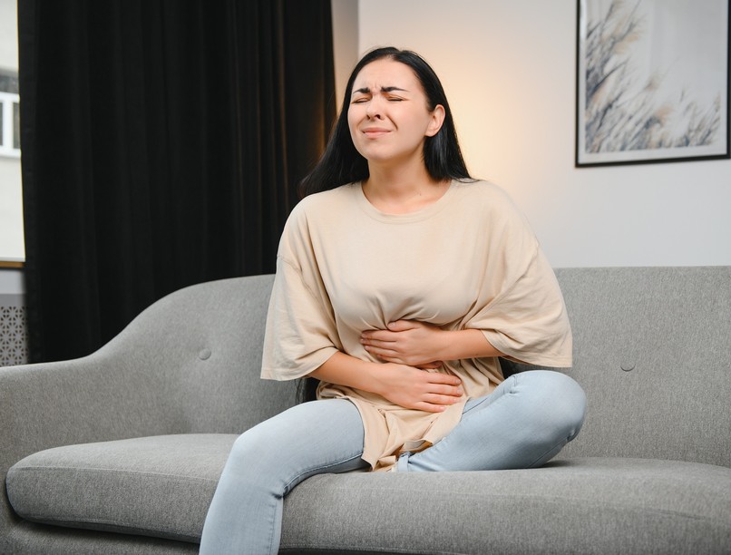 hasfájás puffadás székrekedés jele oka IBS has fájdalom