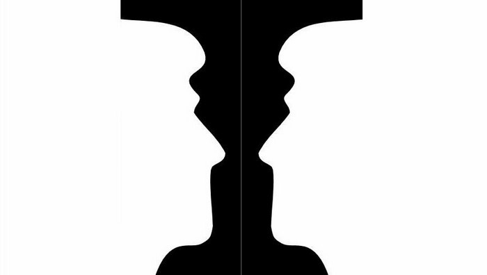 Mit látott meg először ezen a képen?