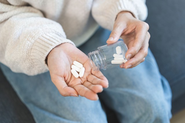 Figyelmeztet a szakértő: sokan nagyot hibáznak ezekkel a fájdalomcsillapítókkal