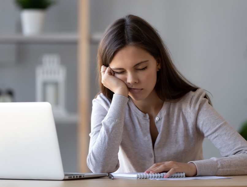 narkolepszia tünetei kezelési lehetősége alvás álom