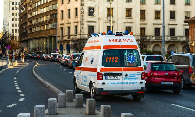 Beomlott egy iskola mennyezete: négy diák megsérült