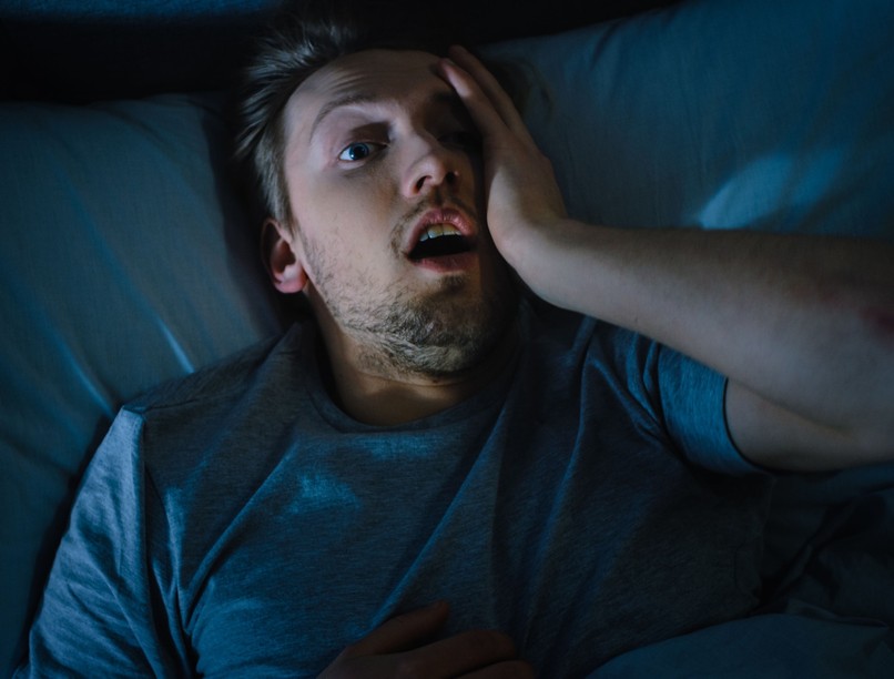 alvásparalízis ijesztő alvászavar tünet oka