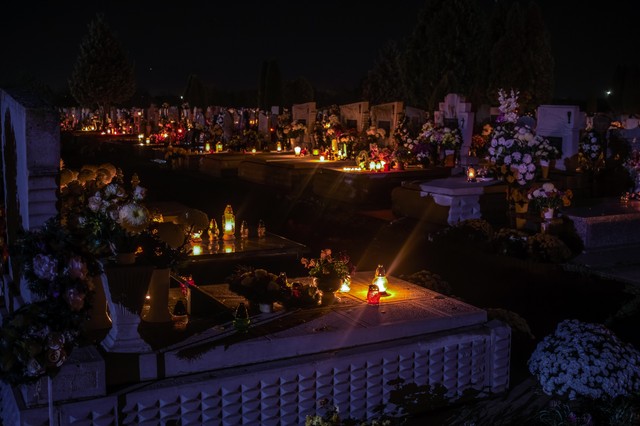 A Katasztrófavédelem a halottak napi tüzek megelőzésére figyelmeztet