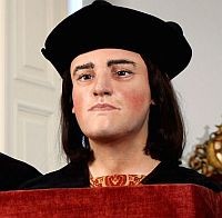 III. Richárdnak csak gerincferdülése volt