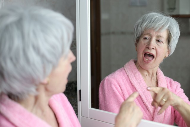 Szokott önmagával beszélgetni? A pszichológusok szerint ezt árulja el a személyiségéről, ha igen