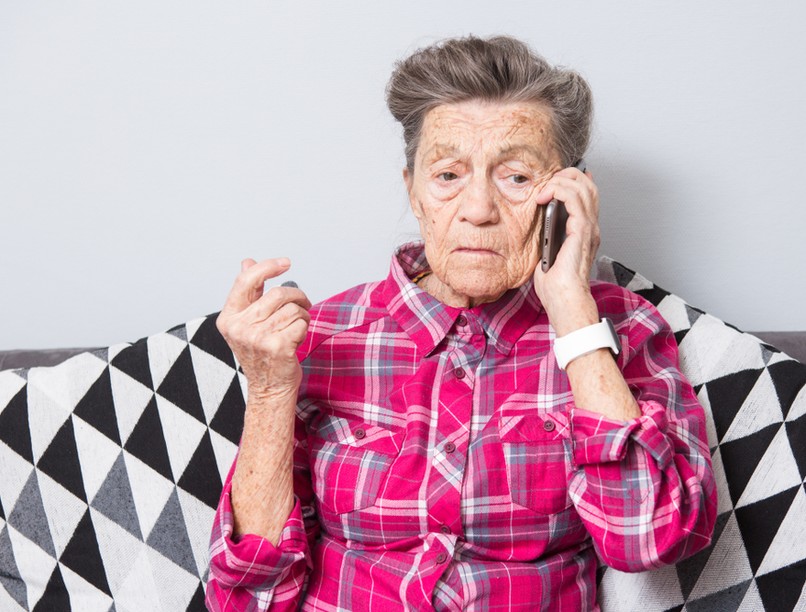 szomszéd, omsz, mentők, szex