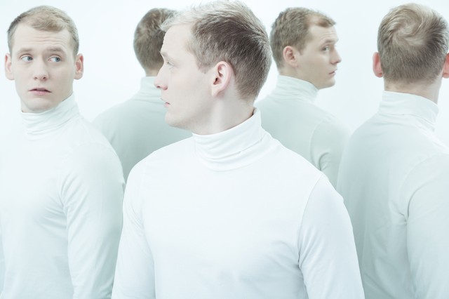 Az alacsony termetű emberek hamarabb lesznek paranoiások