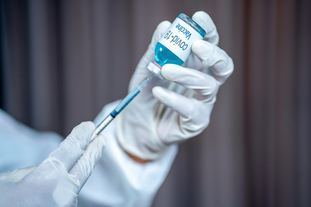 A biztosító is kérheti a védettségi igazolványt