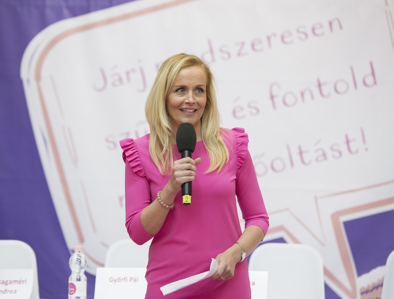 Tóth Icó, Mályvavirág Alapítvány