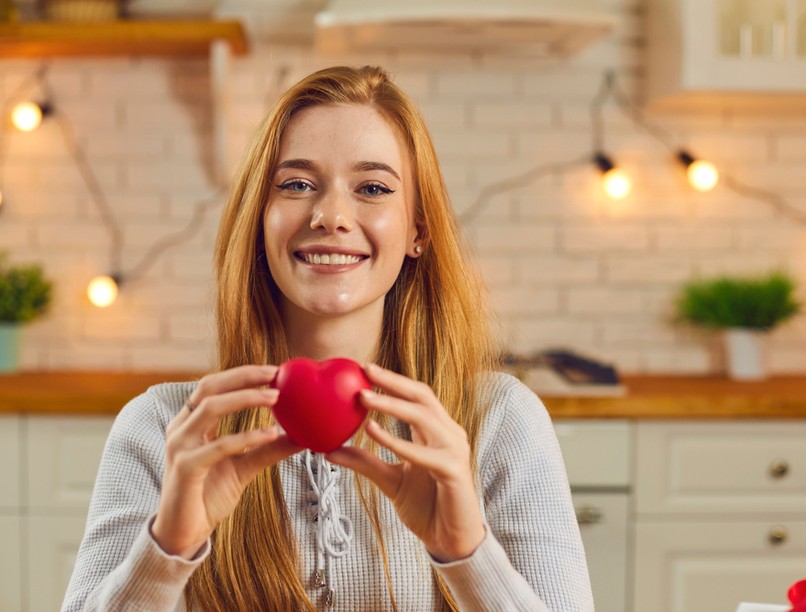 véradás, szaloncukor, ünnep, karácsony, országos vérellátó szolgálat