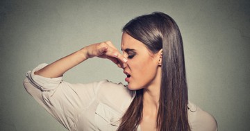  Mit üzen a szervezetünk, ha megváltozik a testszagunk? 