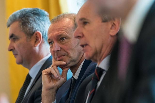 Győrfi Pál a mentőszolgálat után egy gyógyszercégnél helyezkedett el átmenetileg