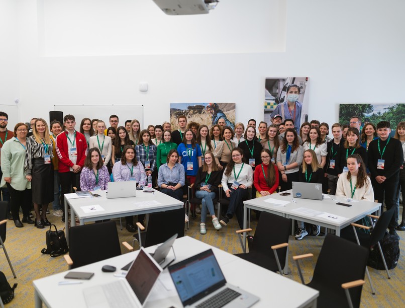 21 Nő az Egészségügyért Alapítvány, Junior Achievement Magyarország, JAM, mentorprogram, függőségek, szenvedélybetegségek