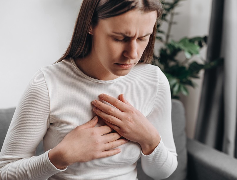 fájdalom levegővételkor