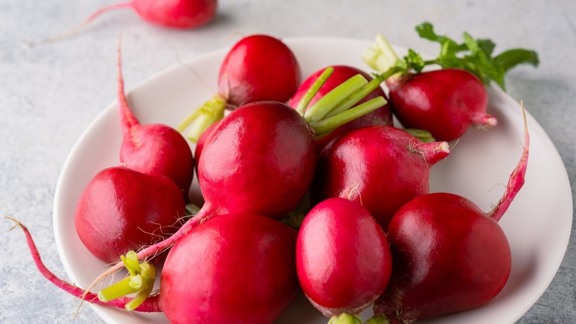 Fresh,Small,Red,Radishes,On,Vintage,Stone,Table,Background