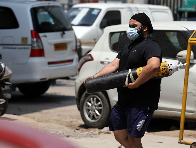 koronavírus, indiai mutáns, oxiénpalack, járvány,