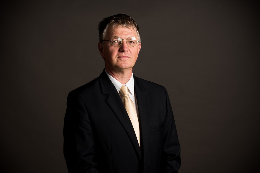 Perczel András, az MTA rendes tagja, az MTA-ELTE Fehérje-modellező Kutatócsoport és Szerkezeti Kémia és Biológia Laboratórium vezetője.