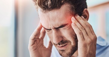  Öt fájdalomtípus, amelyet nem szabad félvállról venni – a háziorvos szerint az élete múlhat rajta! 