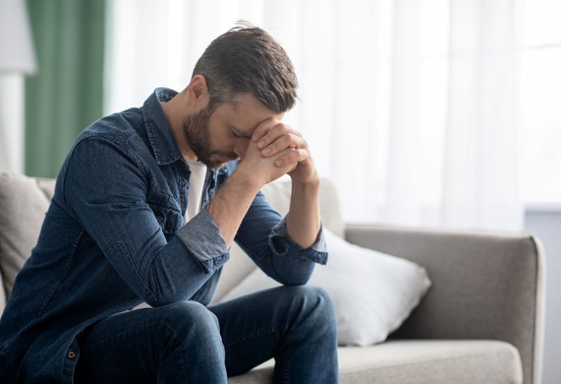 Szendvicsgeneráció - nagy a teher, amikor kisgyermekekről és idős szülőkről is gondoskodni kell