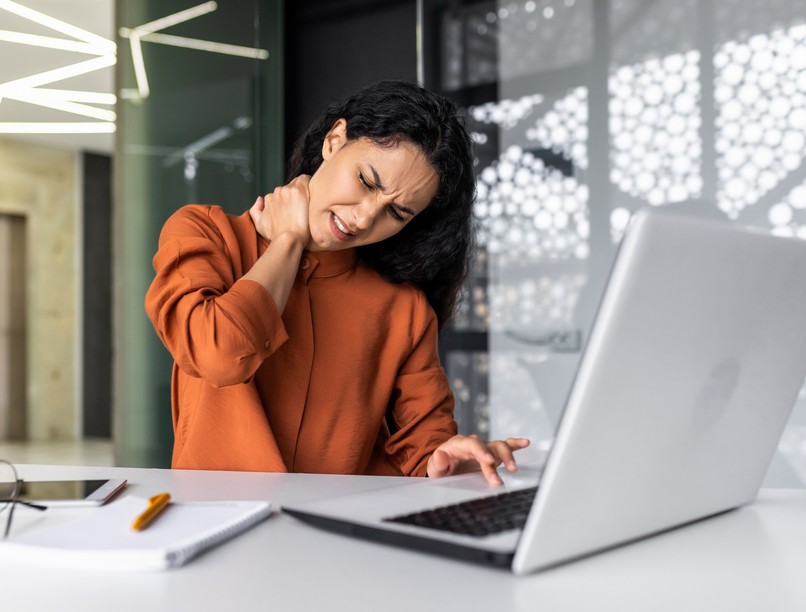 Nyakfájás betegség jele kezelése