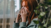 Napok óta fel van dagadva az arcom és a szám,hiába szedek gyógyszert - mikor fog elmúlni? Az orvos válaszol című cikk nyitóképe
