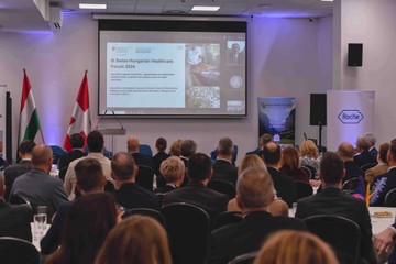 Mr. Ambassador Jacques Ducrest,Nemzetközi Kapcsolatok Osztályvezetője, Oktatásért, Kutatásért és Innovációért Felelős Államtitkárság (SERI) - Online élőben