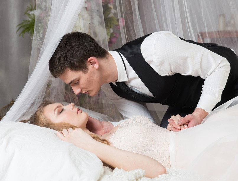 mentők, szerelmes pár, mérgezés