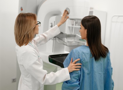 Mikortól indokolt a méhnyakrákszűrés, a HPV-teszt és a mammográfia?  című cikk nyitóképe