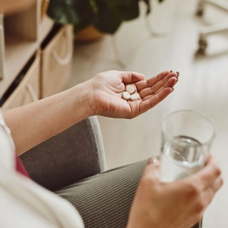 Lehet szedni vitaminokat kemoterápia során? Ártanak vagy inkább segítenek ekkor? című cikk nyitóképe