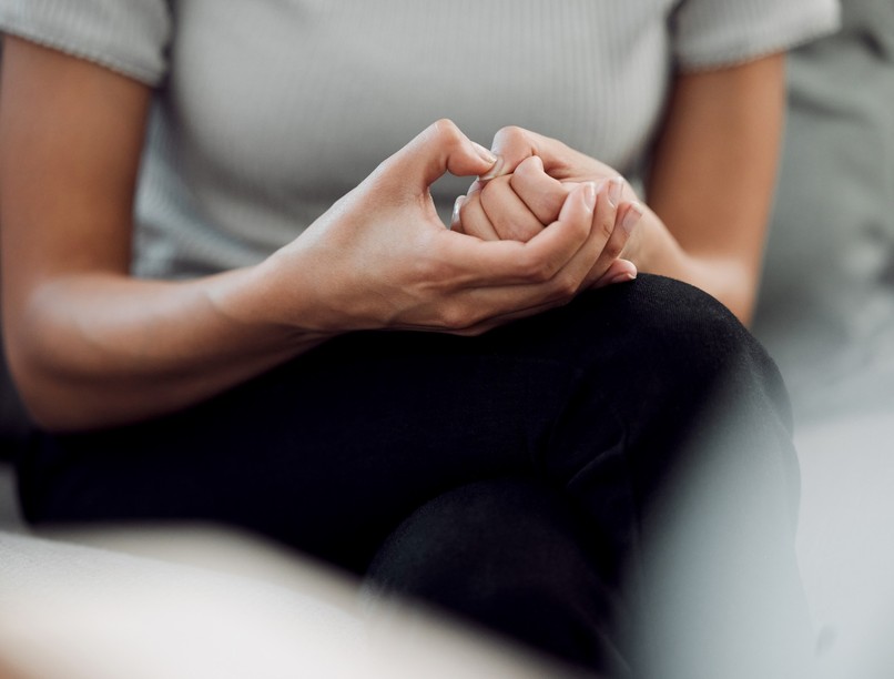 vashiány tünetei jelei okai köröm