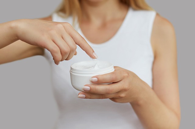 Honnan tudom, hogy egy kozmetikum már nem jó? A kozmetikus mester elárulja