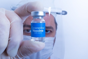 Koronavírus - Uniós bíróság: az EB-nek hozzáférést kell biztosítania a vakcinák szerződéseihez